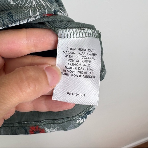 Duluth Trading Floral Print Green T-Shirt Medium - Picture 4 of 7